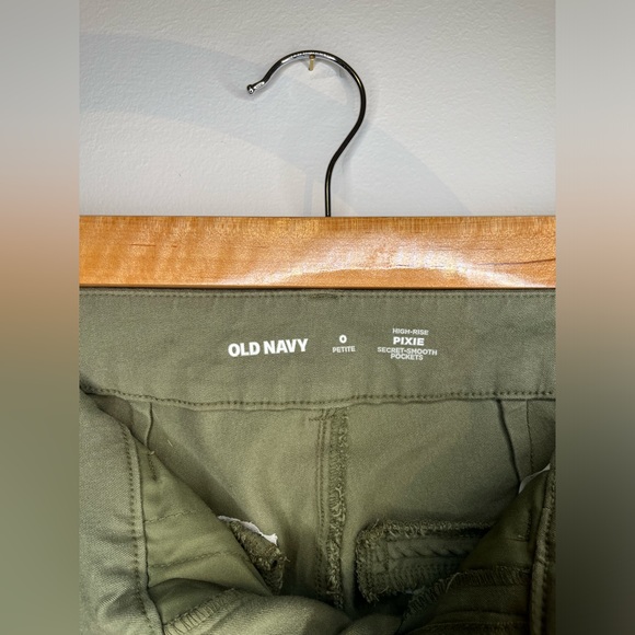 NWOT High Waisted Pixie Skinny Pants - Picture 6 of 7